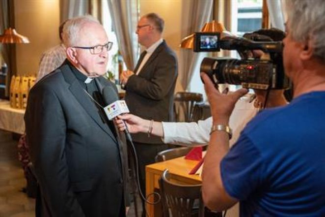 image:Image 30/source/orig/29871_23700_40_dsc-3966.jpg