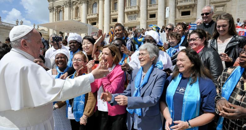 image:Image 31/source/orig/30362_papacropped.jpg