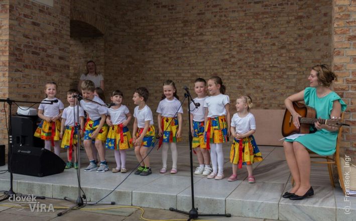 image:Image 31/source/orig/30457_23961_0_230521-velehrad-stojan-08.jpg