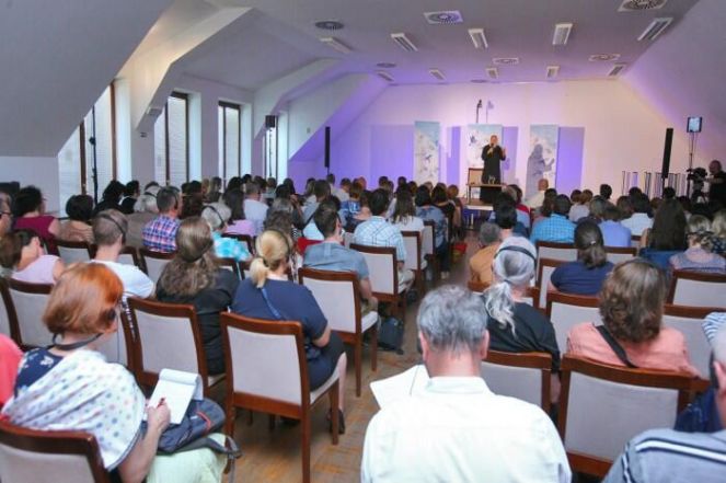 image:Image 33/source/orig/32951_24396_0_230607-dldv-seminar-rodiny.jpg