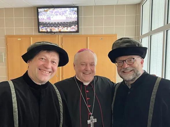 35/source/orig/34840_24783_0_image.jpg image:Image 35/source/orig/34840_24783_0_image.jpg