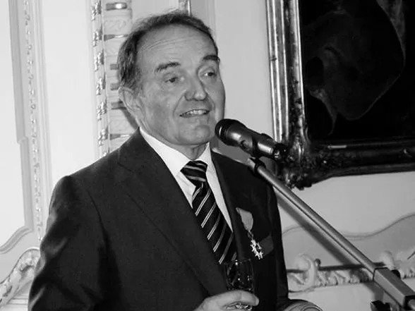 image:Image 36/source/orig/35073_ezgif-com-webp-to-jpg-3.jpg