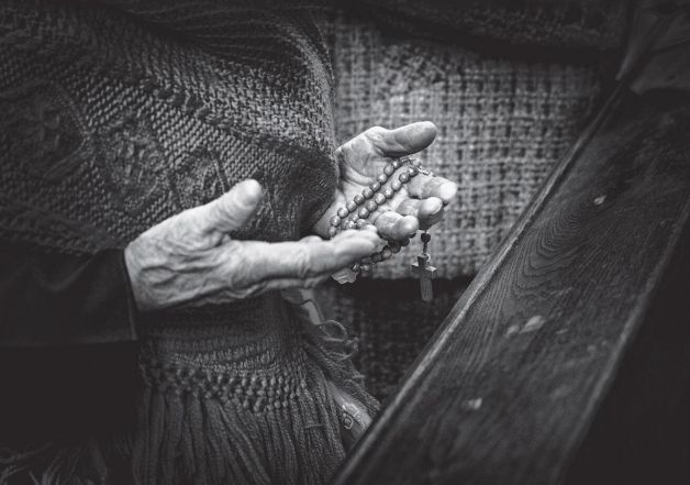 image:Image 36/source/orig/35989_25024_0_230628-clovek-a-vira-vystava.jpg