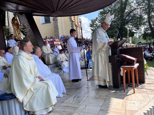 37/source/orig/36246_25134_0_levaca.jpg image:Image 37/source/orig/36246_25134_0_levaca.jpg