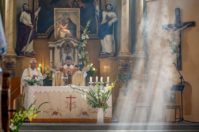 image:Image 38/source/orig/37338_25429_0_ivana_buzkova_domaslavice.jpg