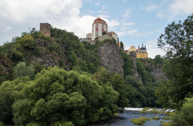 image:Image 38/source/orig/37930_castle-5517435-1280.jpg