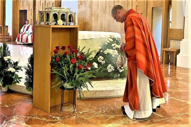 image:Image 39/source/orig/38220_25913_0_auracian_henzl_w.jpg