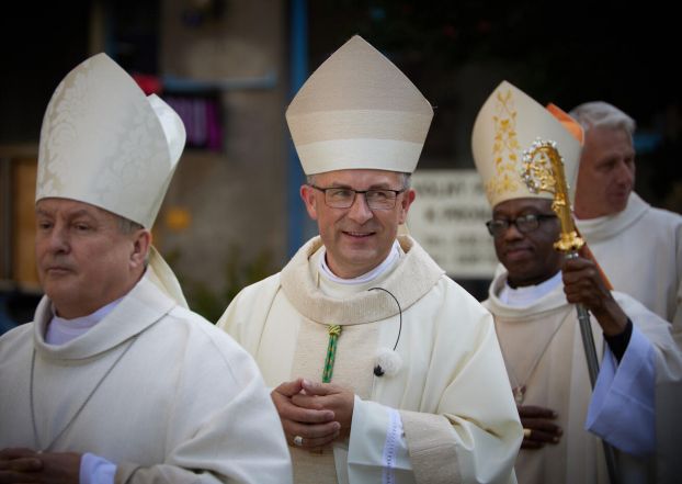 image:Image 40/source/orig/39835_26577_0_biskupmartin_ingres1.jpg