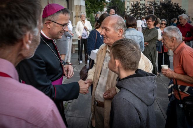 image:Image 40/source/orig/39947_26632_0_nz78340.jpg