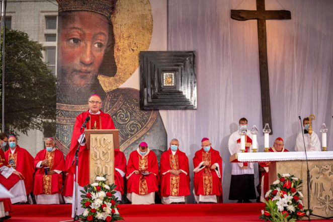 image:Image 41/source/orig/40596_26853_0_svatovaclavska-pout.jpg