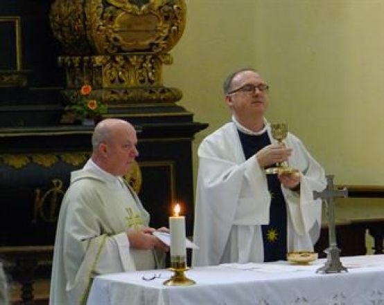 image:Image 41/source/orig/40606_26857_9_p1670472.jpg