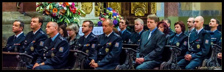 image:Image 41/source/orig/40713_26880_0_pout-policie.jpg