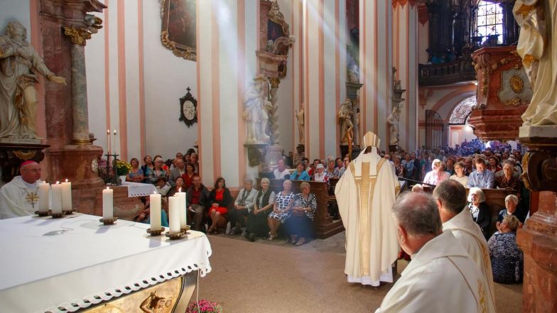 image:Image 42/source/orig/41184_204043-cropped.jpeg