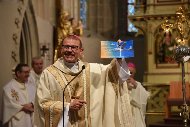 image:Image 42/source/orig/41187_bib-1693.jpeg