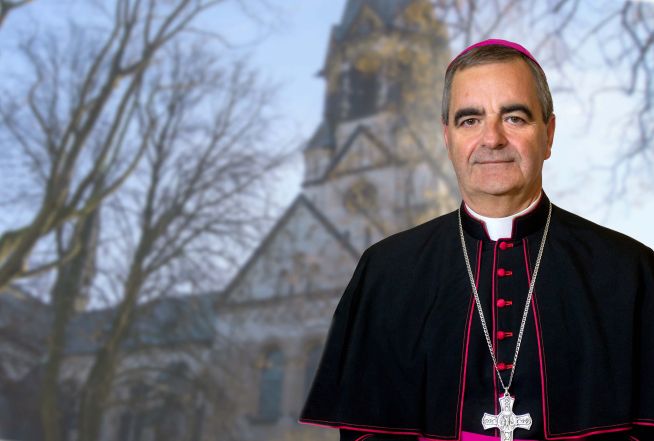 image:Image 43/source/orig/42066_nuntius-header.jpg