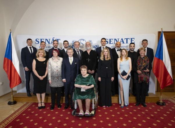 image:Image 43/source/orig/42176_press-3636.jpg