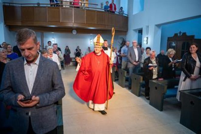 image:Image 43/source/orig/42271_27539_14_dsc-1939.jpg