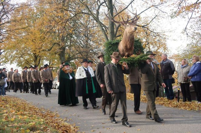 image:Image 44/source/orig/43152_27880_0_231012-svatohubertska.jpg