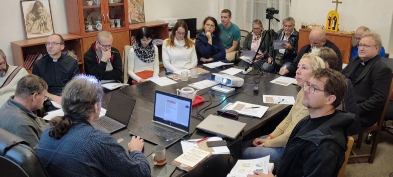 image:Image 44/source/orig/43949_28235_0_231024-cmka-prednaska.jpg