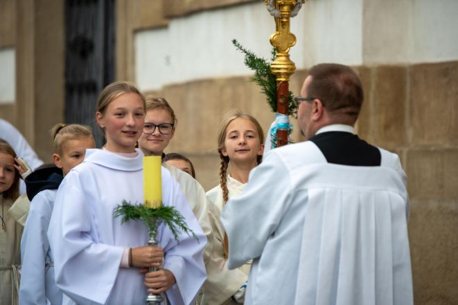 image:Image 45/source/orig/44090_28339_0_dso2166.jpg