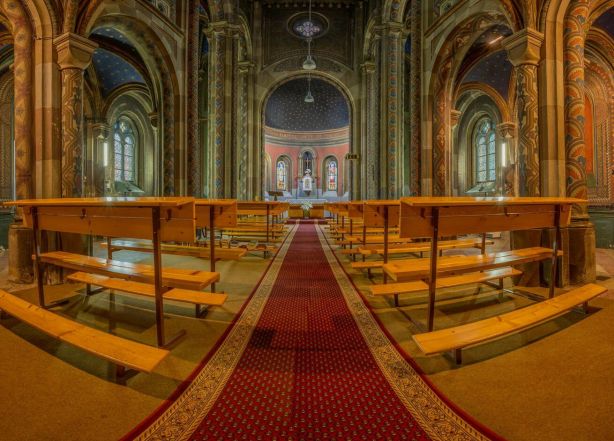 45/source/orig/44458_28610_0_foto_pred_rekonstrukci_roman_polach_clovek_a_vira.jpg image:Image 45/source/orig/44458_28610_0_foto_pred_rekonstrukci_roman_polach_clovek_a_vira.jpg