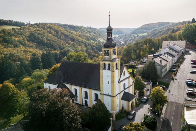 image:Image 46/source/orig/45419_29268_0_michael_bujnovsky_cav.jpg