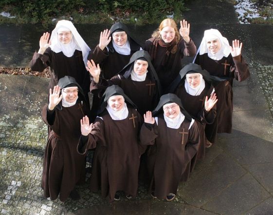 image:Image 46/source/orig/45648_komunita.jpg