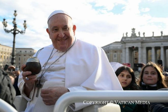 image:Image 46/source/orig/45799_audeince.jpeg