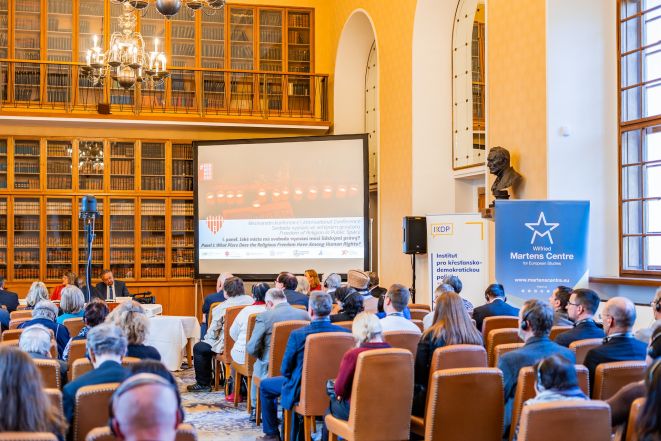 image:Image 47/source/orig/46674_406319645-740815861422135-8768414846202322672-n.jpg