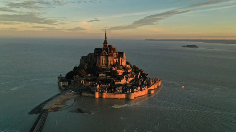 image:Image 47/source/orig/46884_mont-saint-michel.jpeg