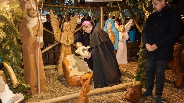 image:Image 48/source/orig/47336_30705_0_3u7a2280-t.jpeg