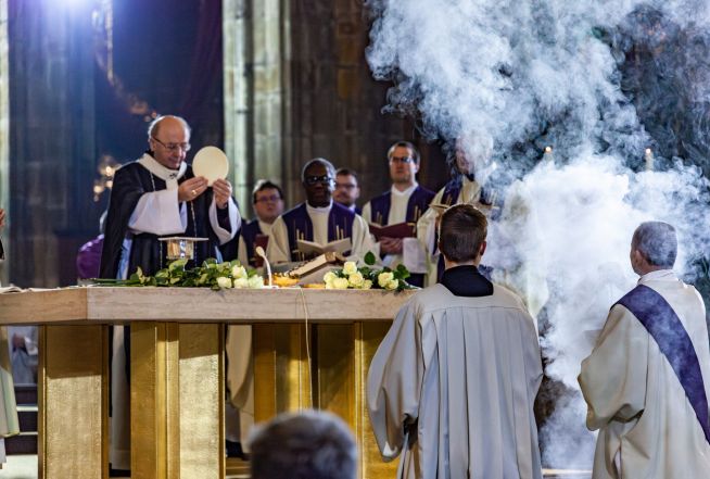 image:Image 48/source/orig/47810_zadusnimsezaffukkatedrala-28.jpg