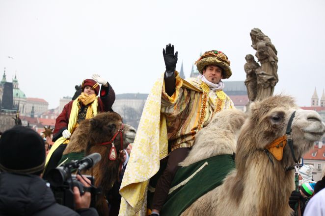 image:Image 49/source/orig/48189_trikralovy-pruvod-1.jpg