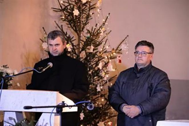 image:Image 49/source/orig/48300_31138_2_img-3811.jpg