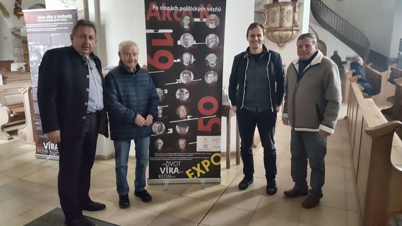 image:Image 50/source/orig/49192_20231105-123911m.jpg