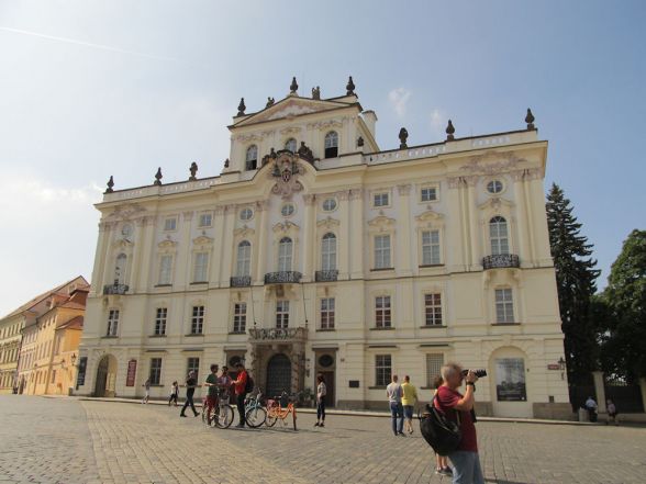 image:Image 50/source/orig/49335_arcibiskupstvi-prazske-43377897945.jpg