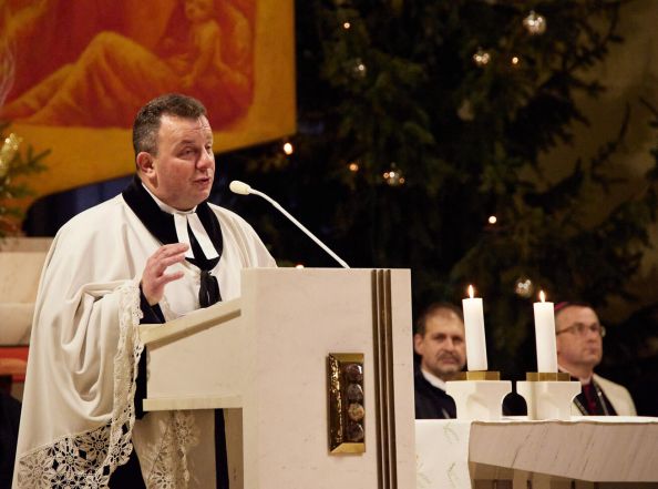 image:Image 50/source/orig/49491_32024_0_23010117-23-20pnow9973_1.jpg