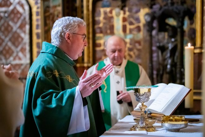 image:Image 51/source/orig/50102_hor2557-1.jpg