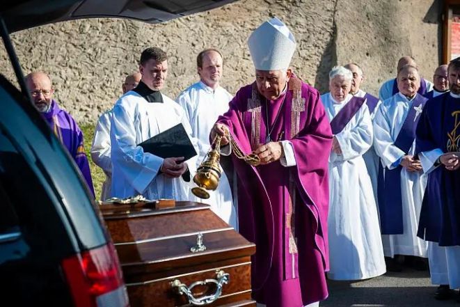 image:Image 54/source/orig/53193_34719_0_image.jpg