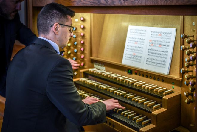 image:Image 55/source/orig/54512_35742_0_frantisek_beer.jpg