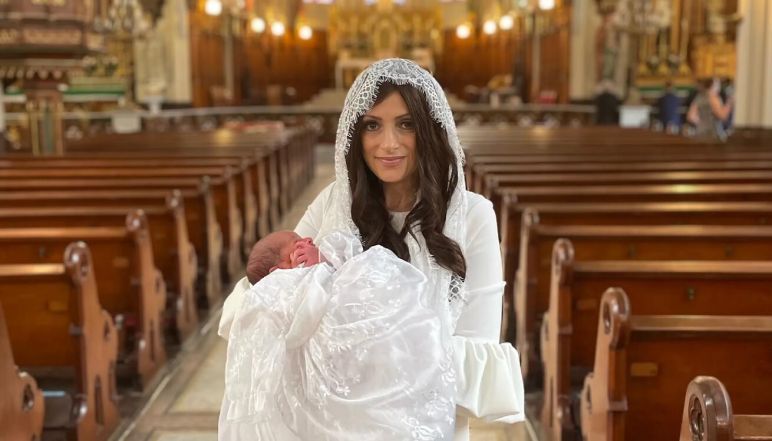 image:Image 55/source/orig/54514_35735_0_jessicahanna.jpg