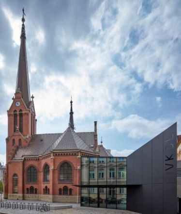 image:Image 56/source/orig/55202_36587_0_cerveny-kostel-olomouc.jpg