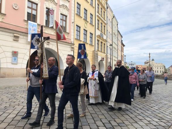 image:Image 57/source/orig/56087_37345_0_240513-ruzencove-bratrstvo-olomouc-2.jpg