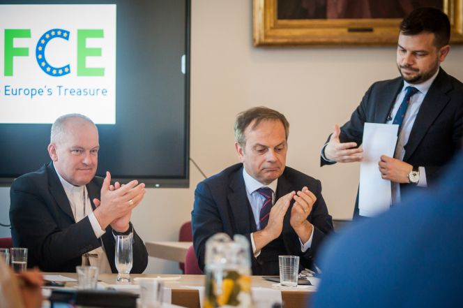 image:Image 57/source/orig/56447_20240515dsr2975rahanfoto.jpg