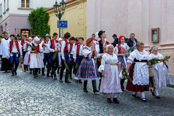 57/source/orig/56479_frne9500.jpg image:Image 57/source/orig/56479_frne9500.jpg