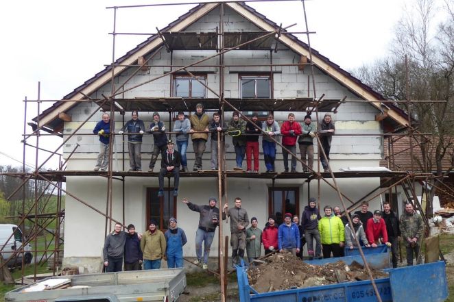 image:Image 57/source/orig/56800_37904_0_img-20240421-wa0000.jpg