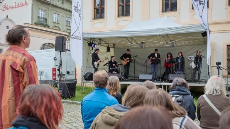 image:Image 57/source/orig/56807_37912_0_20240518-160707-224_cropped.jpeg