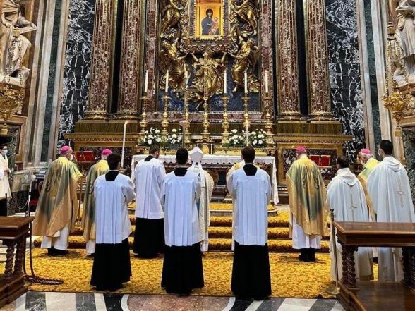 image:Image 57/source/orig/56814_ci-32691-m1440-254729279-4631364980261366-9014804938828074702-n-cropped.jpeg