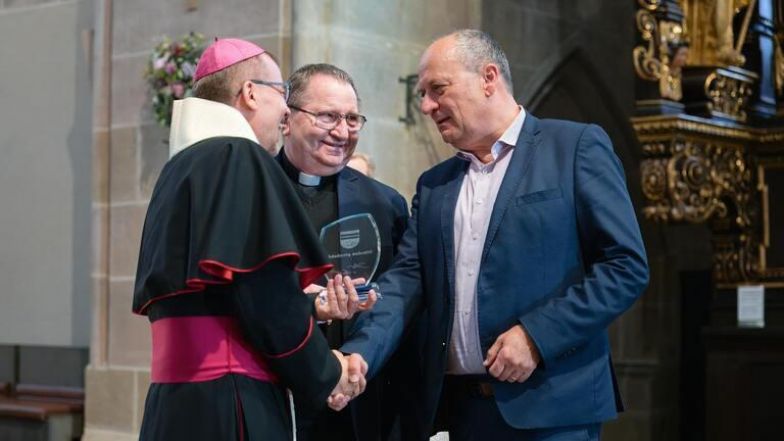 image:Image 58/source/orig/57374_38072_0_20240527-185102-235-3v7a7995-t_cropped.jpeg