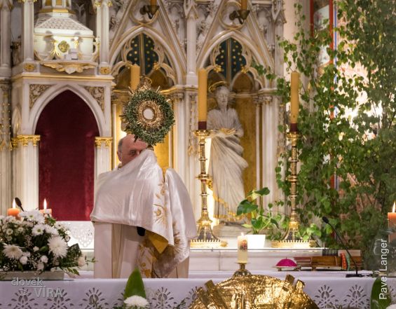 image:Image 58/source/orig/57550_210603-bozi-telo-08.jpg